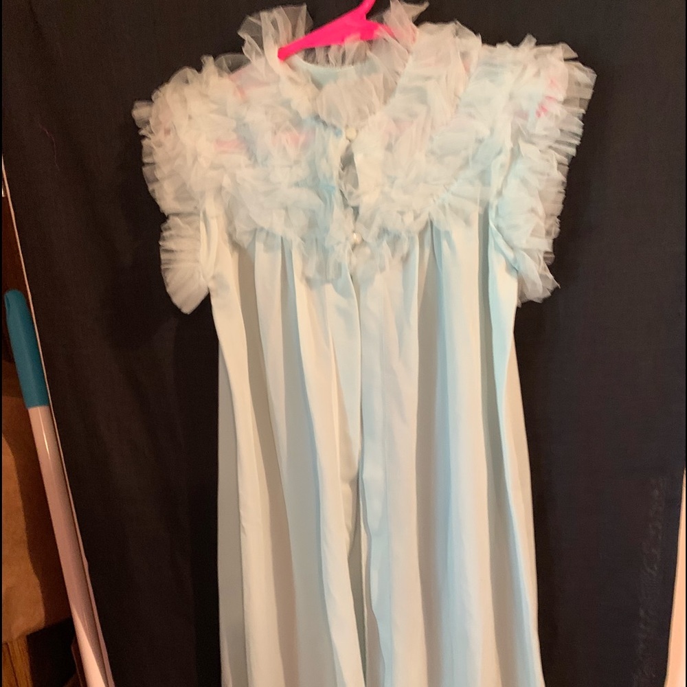 Vintage little girls robe